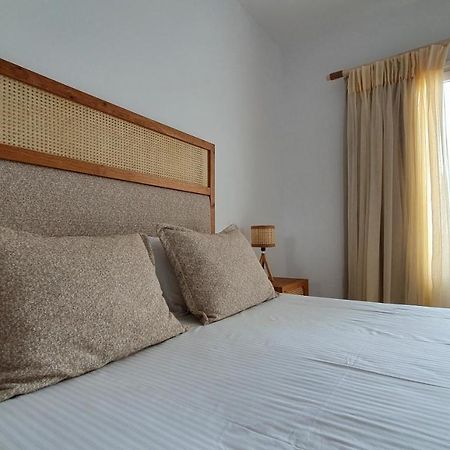 Sarakiniko Rooms Adamantas  Exteriör bild
