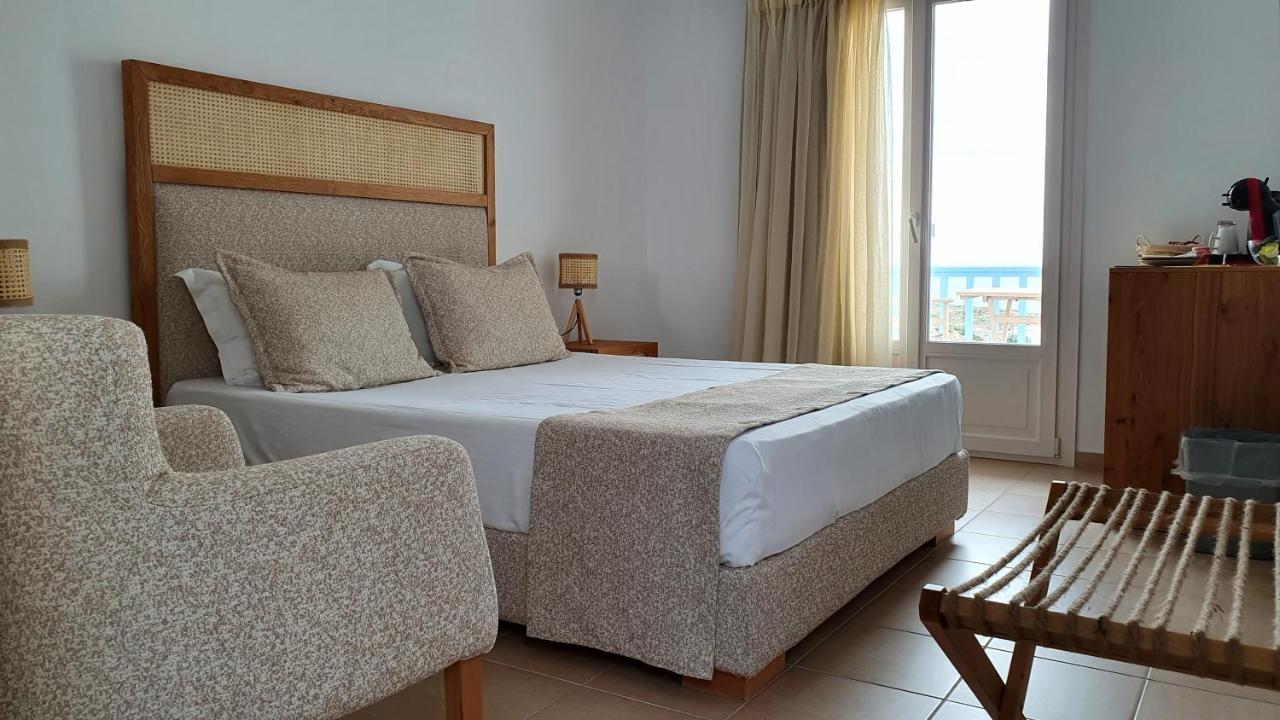 Sarakiniko Rooms Adamantas  Exteriör bild