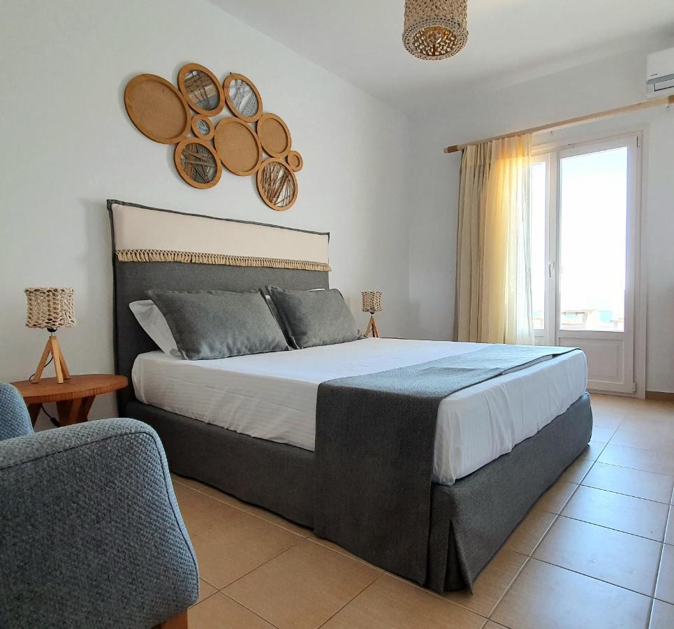 Sarakiniko Rooms Adamantas  Exteriör bild