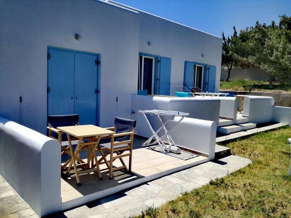 Sarakiniko Rooms Adamantas  Exteriör bild