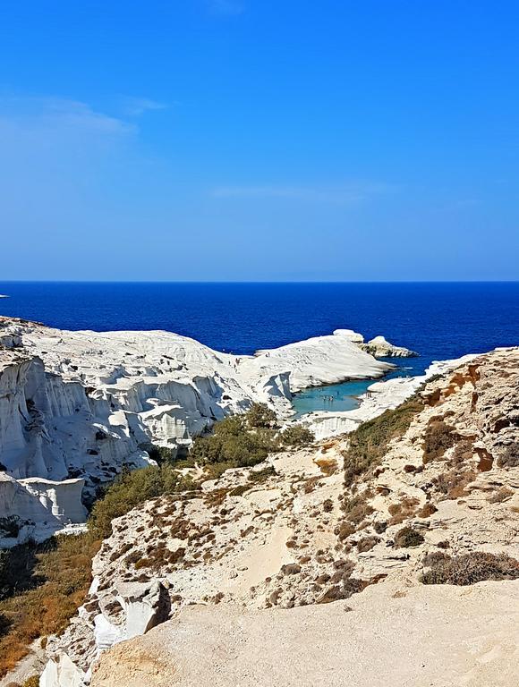 Sarakiniko Rooms Adamantas  Exteriör bild